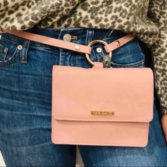 NWOT Vince Camuto Convertible Belt/Waist Bag - Picture 7 of 7